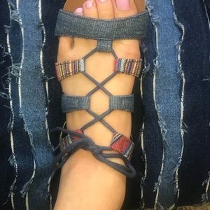 Minnetonka Flat Sandals w/ woven laces & tie-up